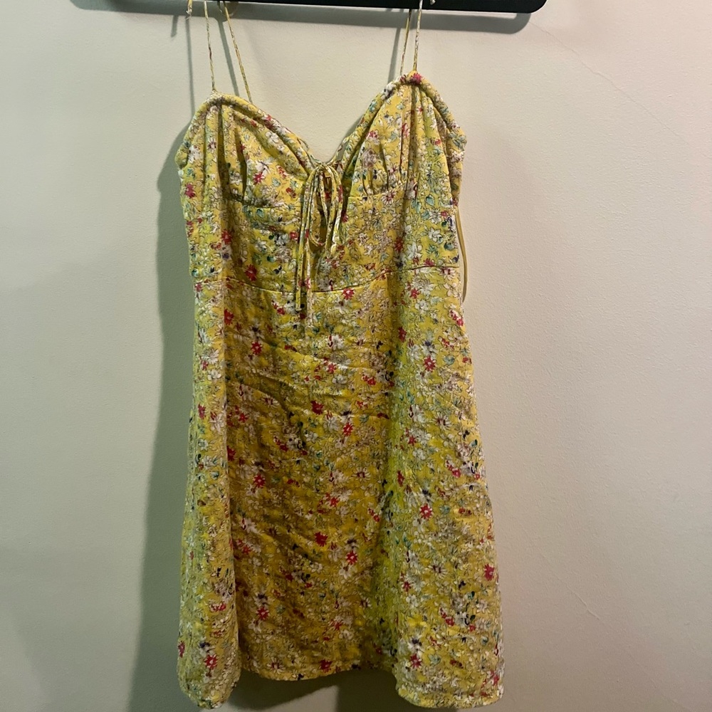 Cute Yellow Dress